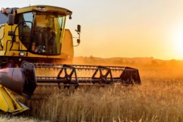 如何選擇適合農(nóng)業(yè)機(jī)械設(shè)備的液壓泵?